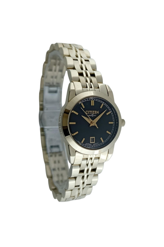 ساعت زنانه سیتیزن با بند استیل ریزبافت و قفل پروانه ای