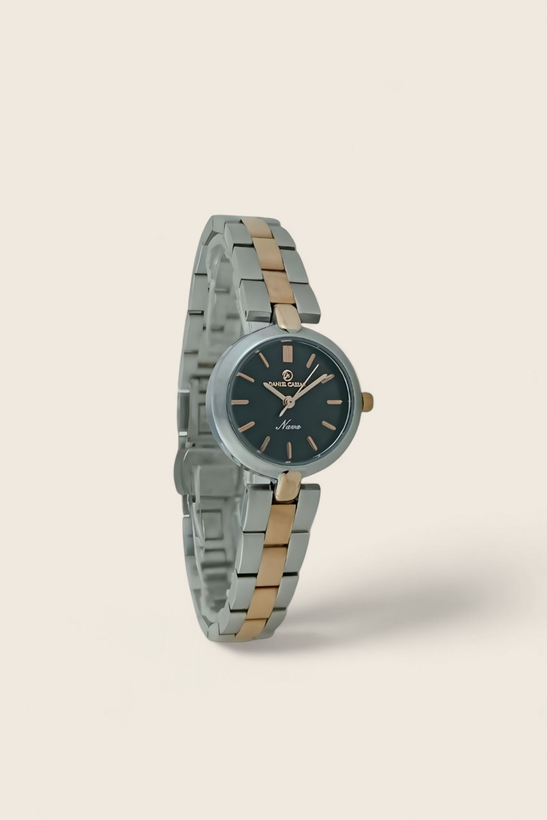 ساعت مچی کلاسیک زنانه اصل دنیل سزار ،رنگ ثابت و ضد آب ،بهمراه گارانتی یکساله