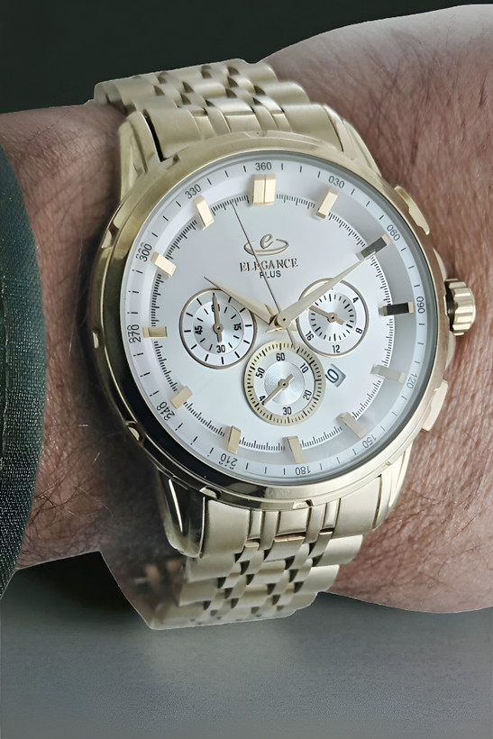 ساعت اسپرت بند فلزی مردانه،طرح سه موتوره با بند طلایی رنگ و صفحه روشن