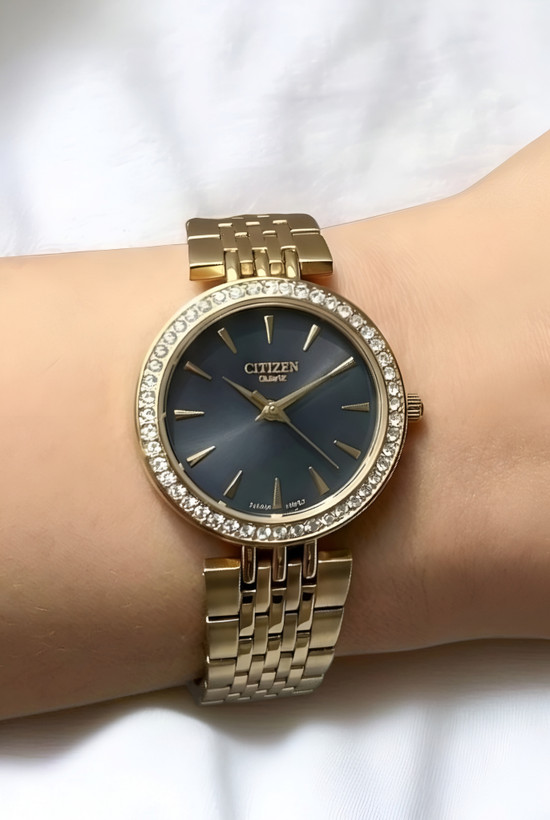 ساعت زنانه نگین دار سیتیزن.ظاهر جذاب،کیفیت خوب،قیمت حراجی