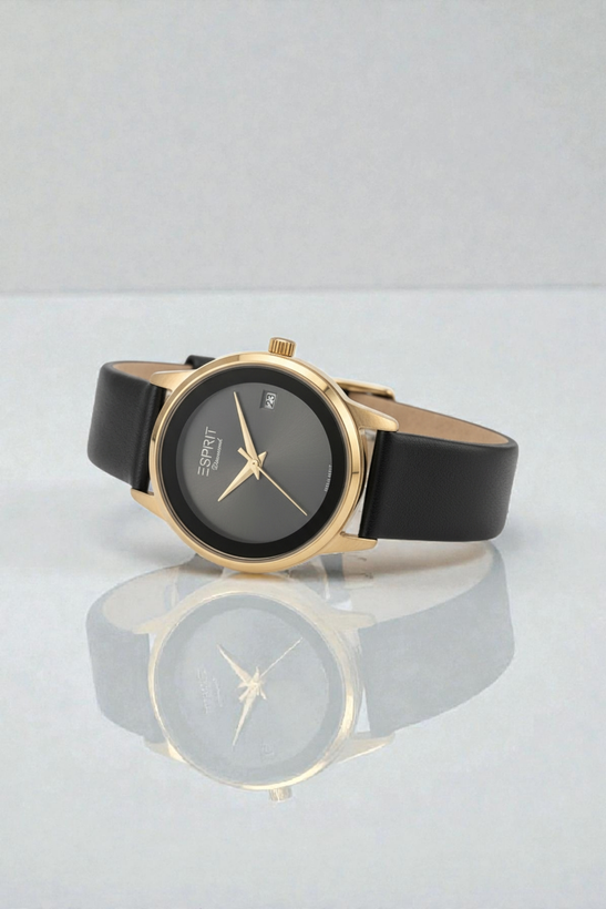 ساعت اسپرت زنانه اسپریت با صفحه ساده بدون اندکس و نشانگر