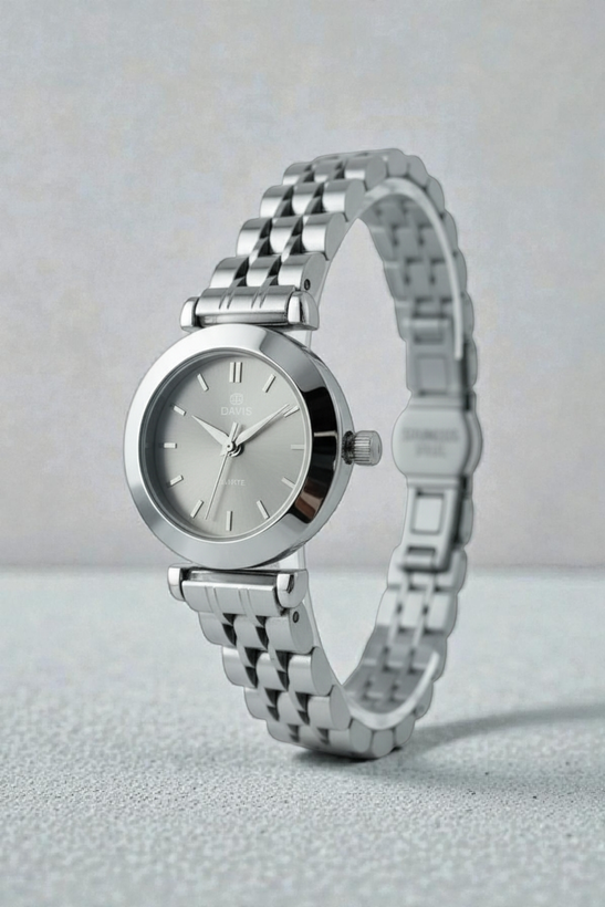 ساعت مچی زنانه بند فلزی ظریف و فانتزی داتیس با بند استیل براق و رنگ ثابت و رنگ صفحه طوسی