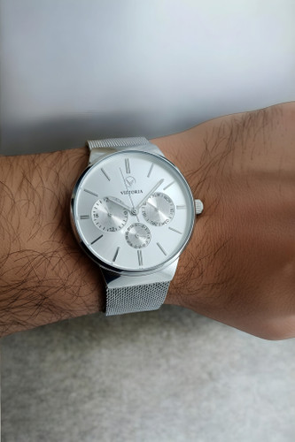 ساعت مردانه ویتوریا سه موتوره فعال با بند حصیری