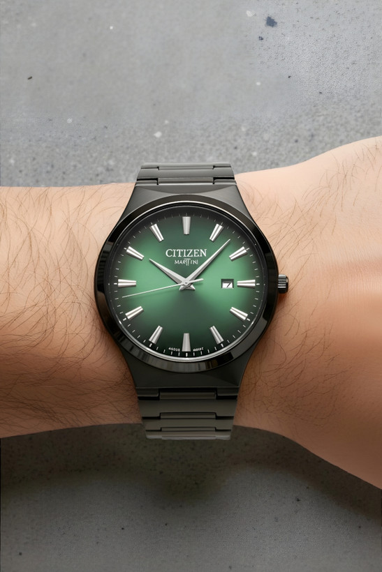 ساعت مردانه سیتیزن با بند فلزی مشکی و صفحه سبز لاکچری