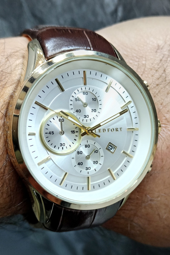 ساعت مچی مردانه لدفورت طرح سه موتوره با بند چرم قهوه ای و قفل پروانه ای