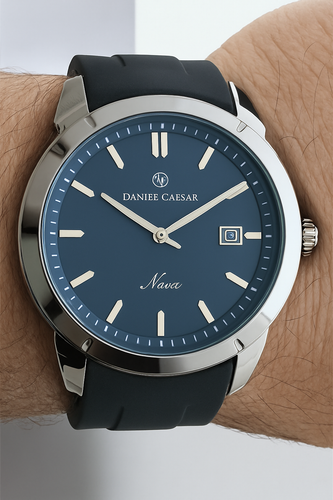 ساعت مردانه دنیل سزار با بند رابر مشکی و رنگ صفحه سرمه ای