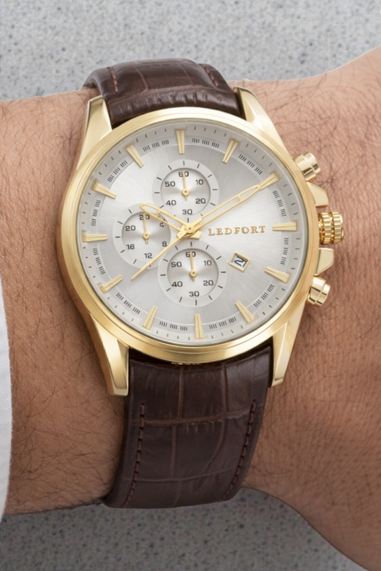 ساعت مچی مردانه لدفورت بند چرم قهوهای قاب طلایی صفحه روشن