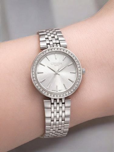 ساعت مچی زنانه سیتیزن مارتینی با بند استیل و قاب نگین دار